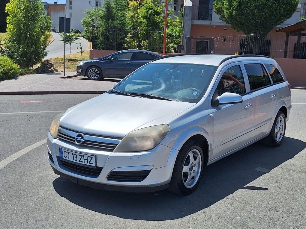 Opel Astra H 1.4 benzina+GPL