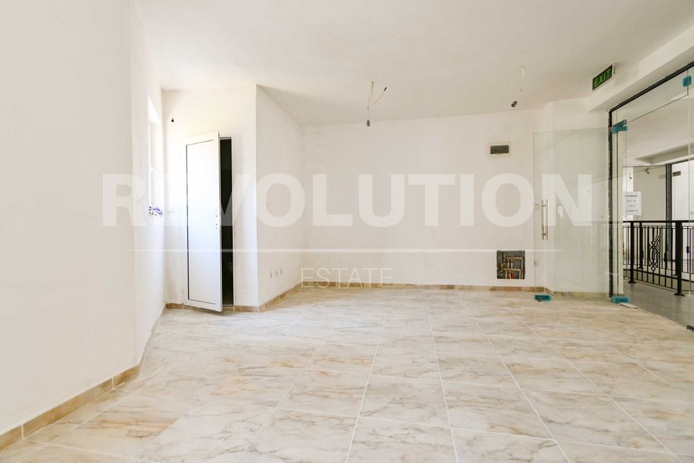 Продава се Магазин в София, Център - 35 кв.м за 5186 €/кв.м - Снимка #2