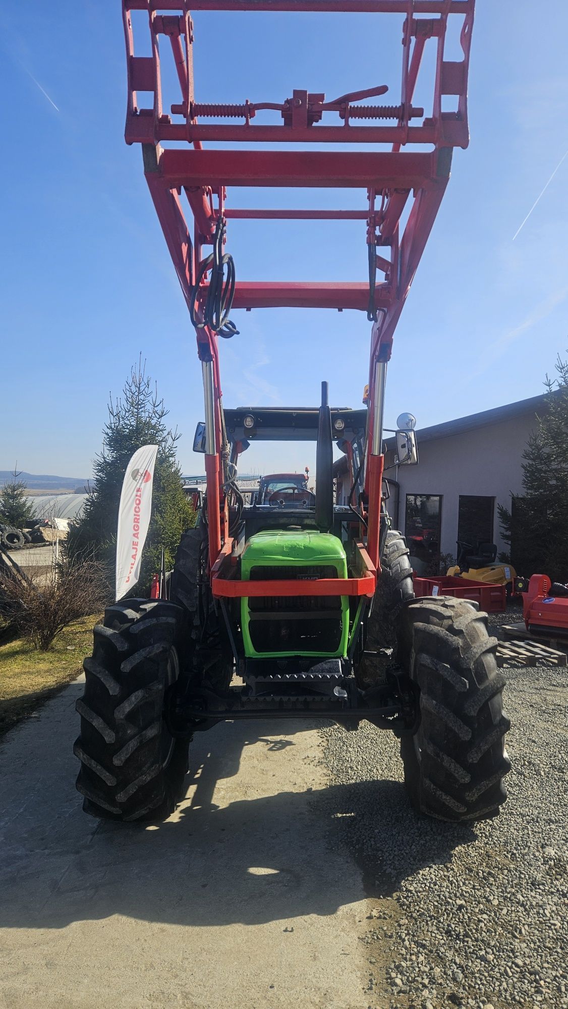 Tractor Deutz Fahr 7207 cu încărcător