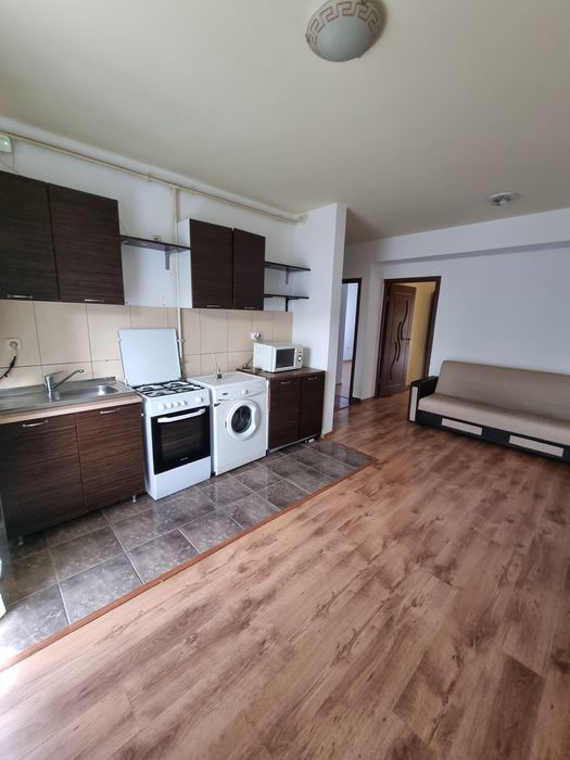 Inchiriez apart 3 camere/Etaj intermediar/ Parcare/57mp/ Sub Cetate