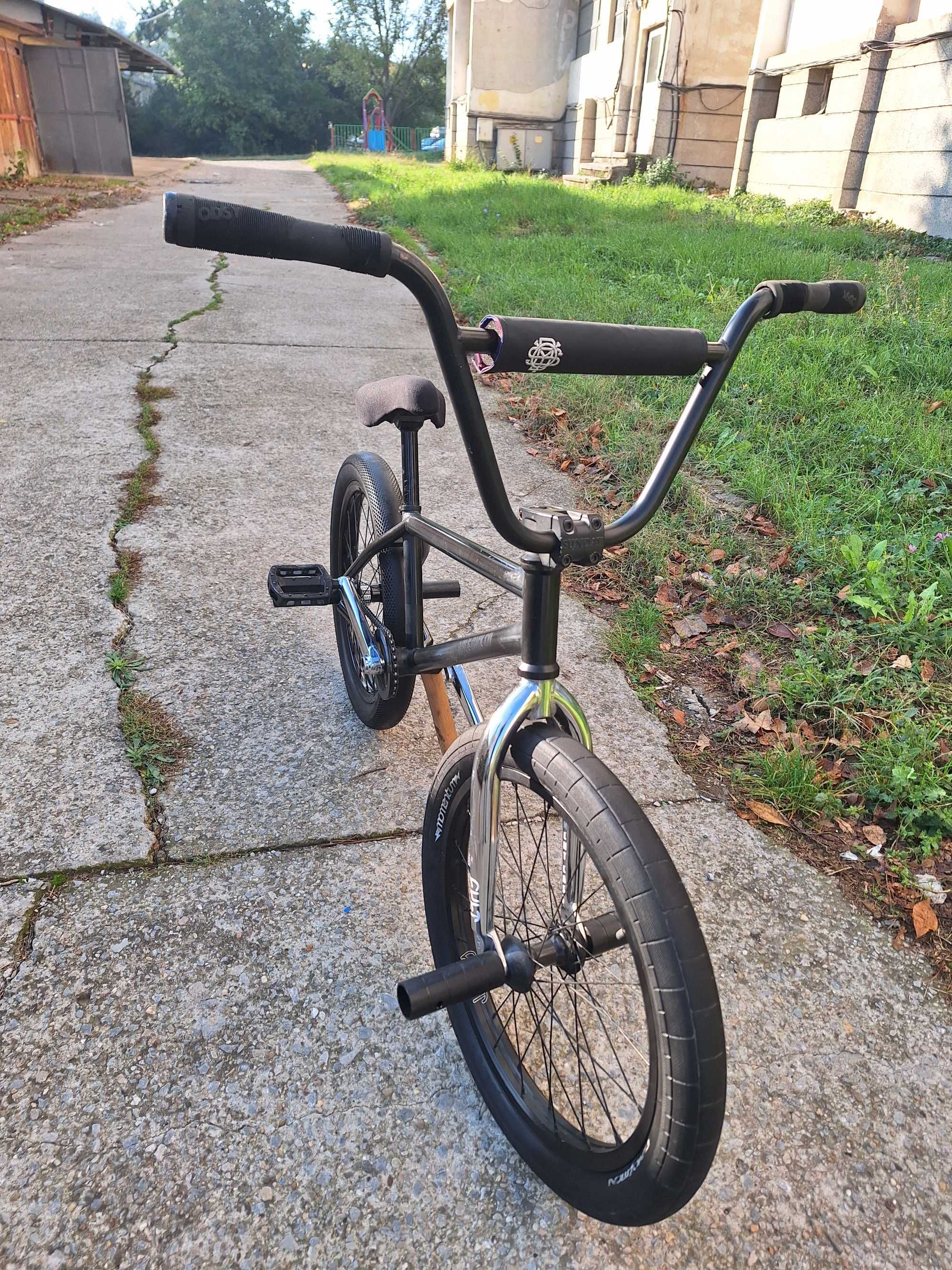 БМХ CULT   BMX CULT Топ състояние висок клас