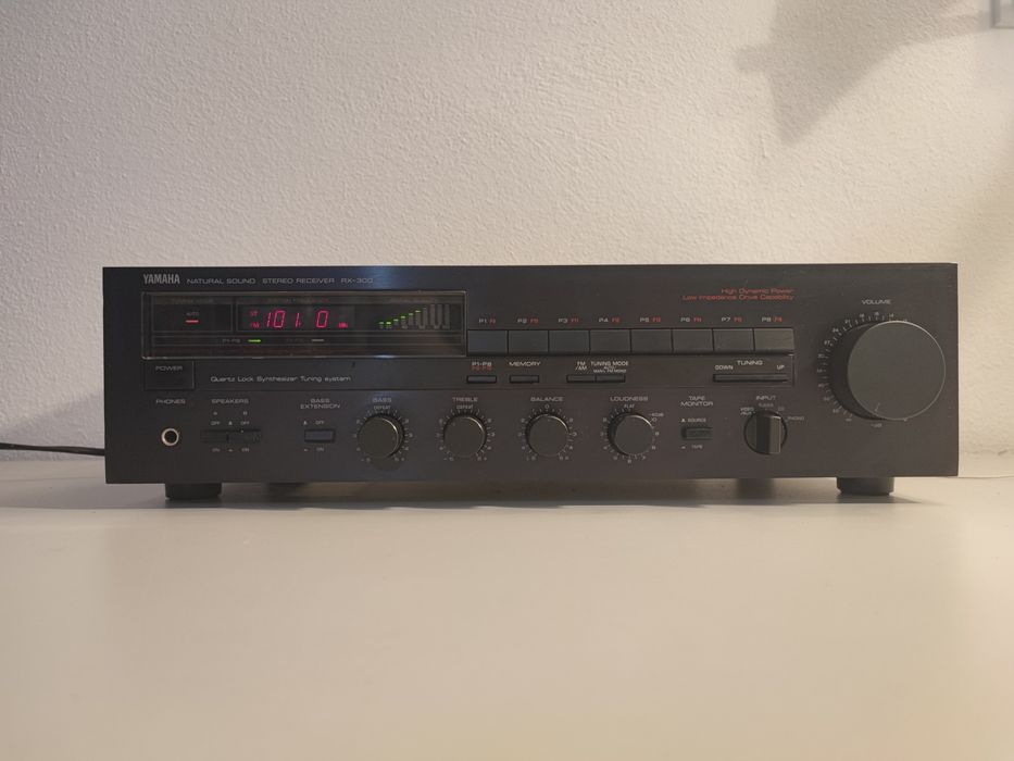 Amplificator Yamaha RX 300 statie amplituner