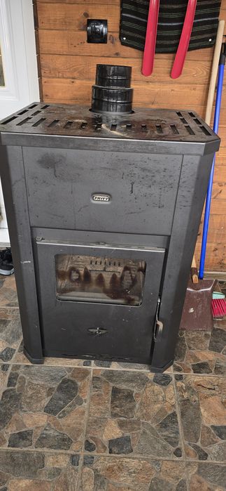 Камина 24 кв ползена е един сезон