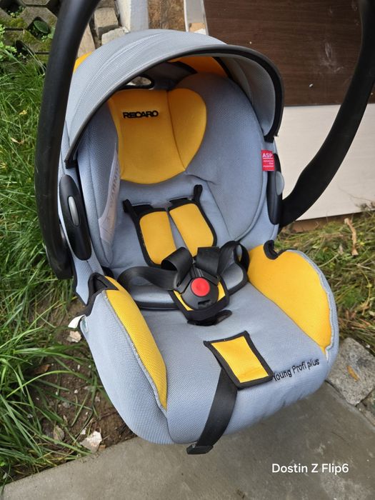 Столче за кола RECARO