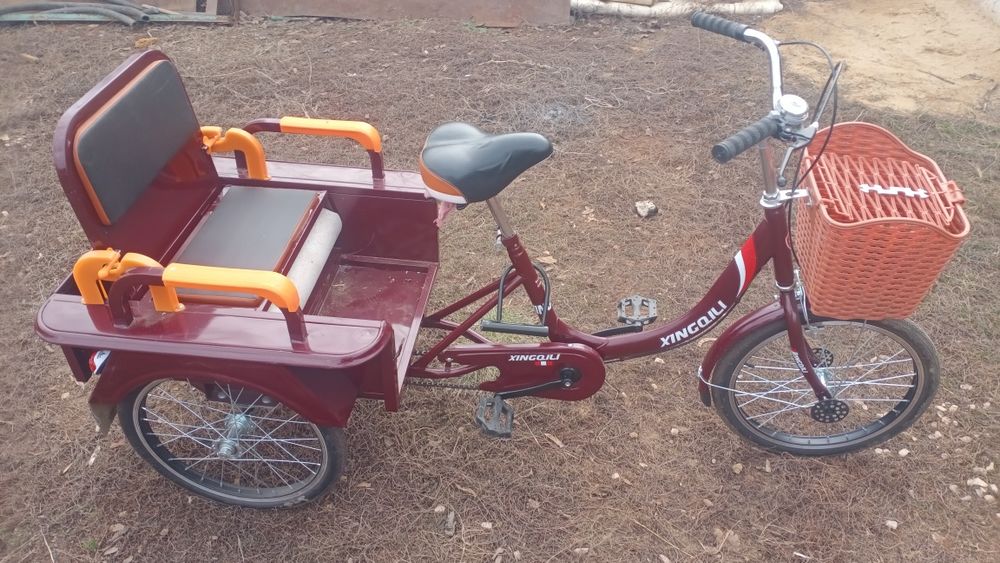 Продам трехколесный велосипед