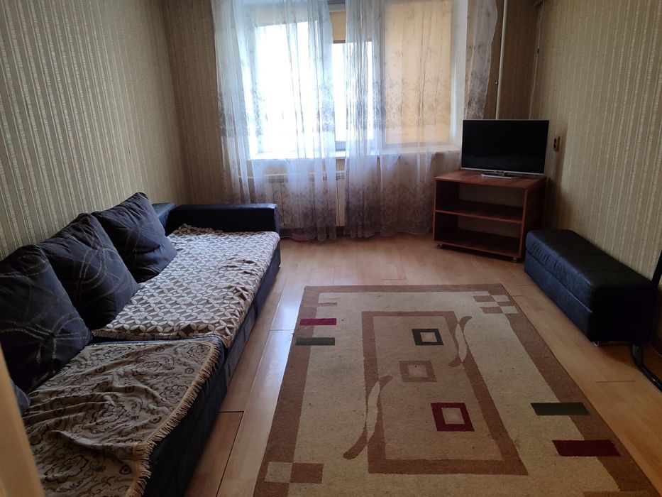 Продам 2к.кв 8 мкр