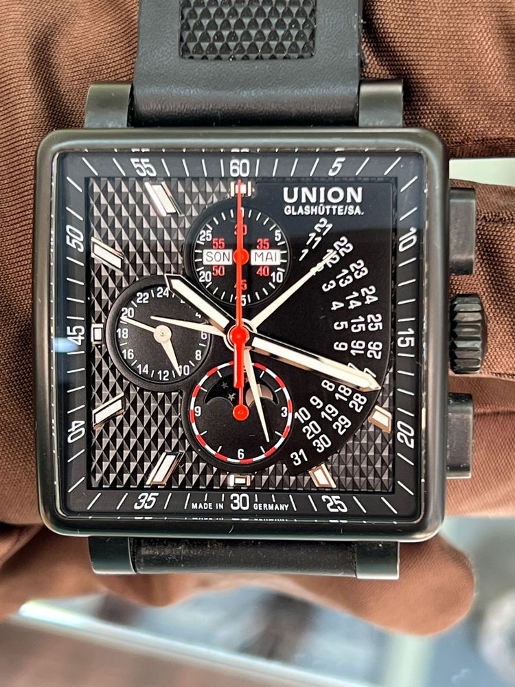 Union Glashutte Averin Chronograph с 5 години гаранция