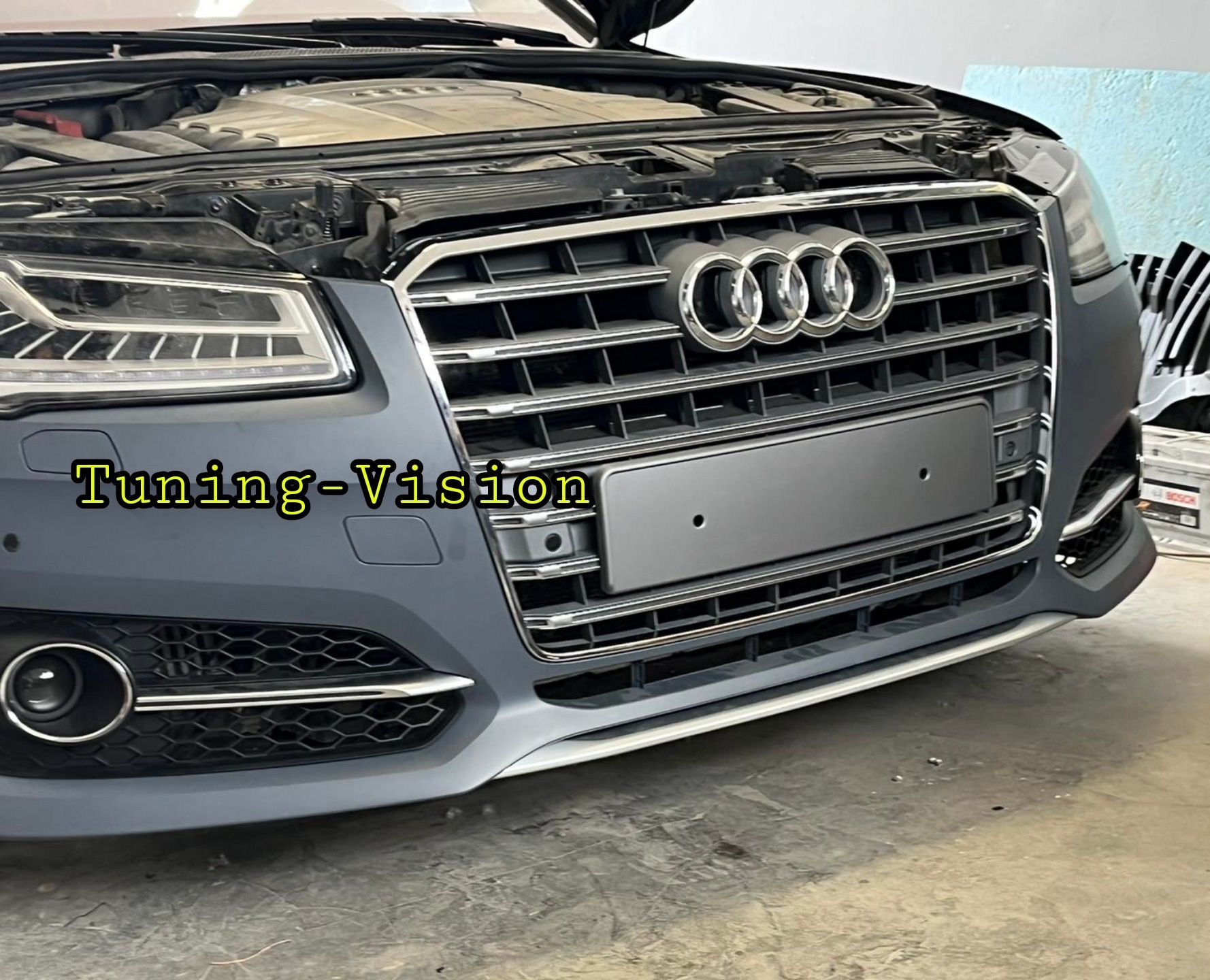 Предна броня с решетка Audi дифузьор накрайници джанти S8 D4 Facelift