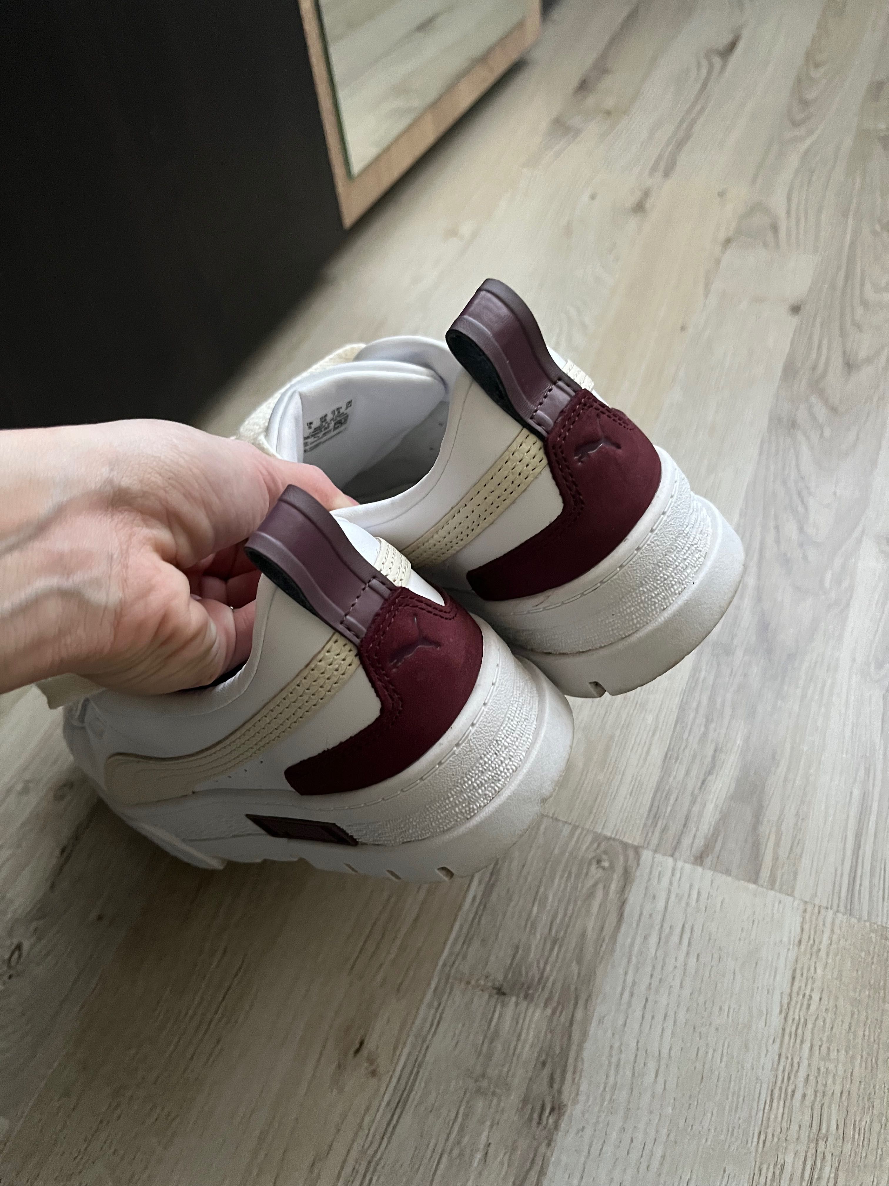 Дамски кецове Puma Mayzе