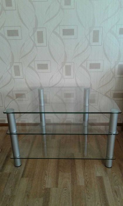 Тумба под ТВ или журнальный столик