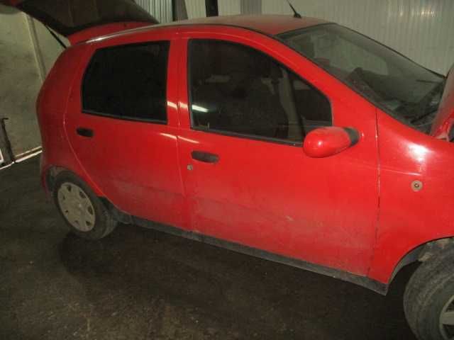 Portiera usa stanga dreapta fata spate complete FIAT PUNTO 2004