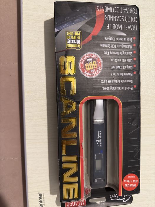 Scanner portabil color nou