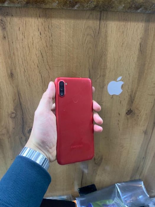 Продам самсунг а 11