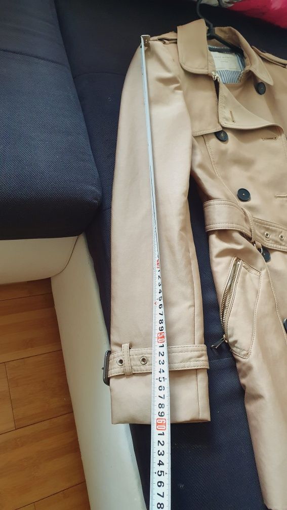 Geaca de toamnă Zara