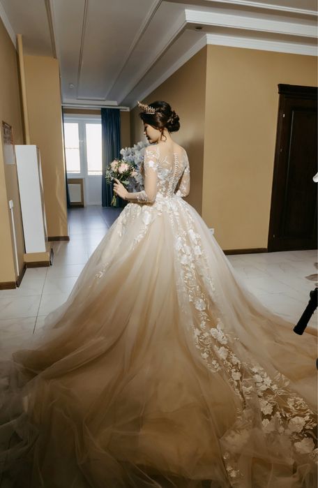 Продам свадебное платье, срочно