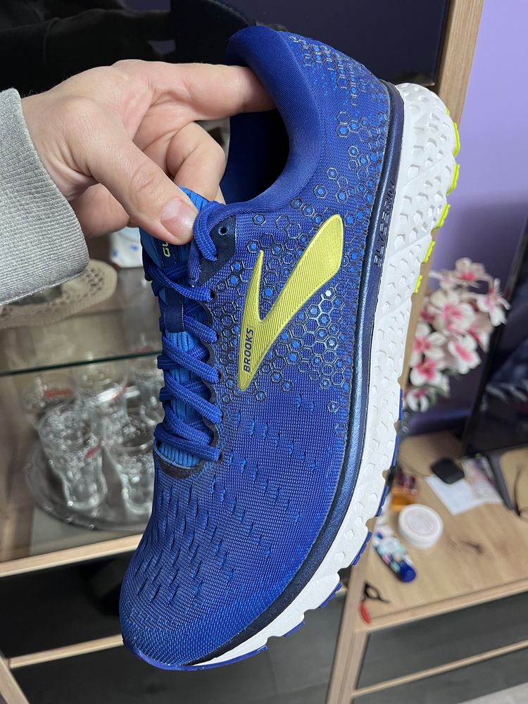 Adidași brooks Glicerin 17 nr46,5