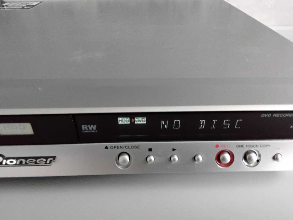 Pioneer recorder S Video Plus Dolby DTS DVD & HDD