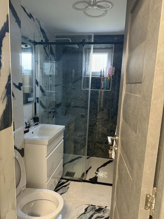 Inchiriez apartament 2 camere