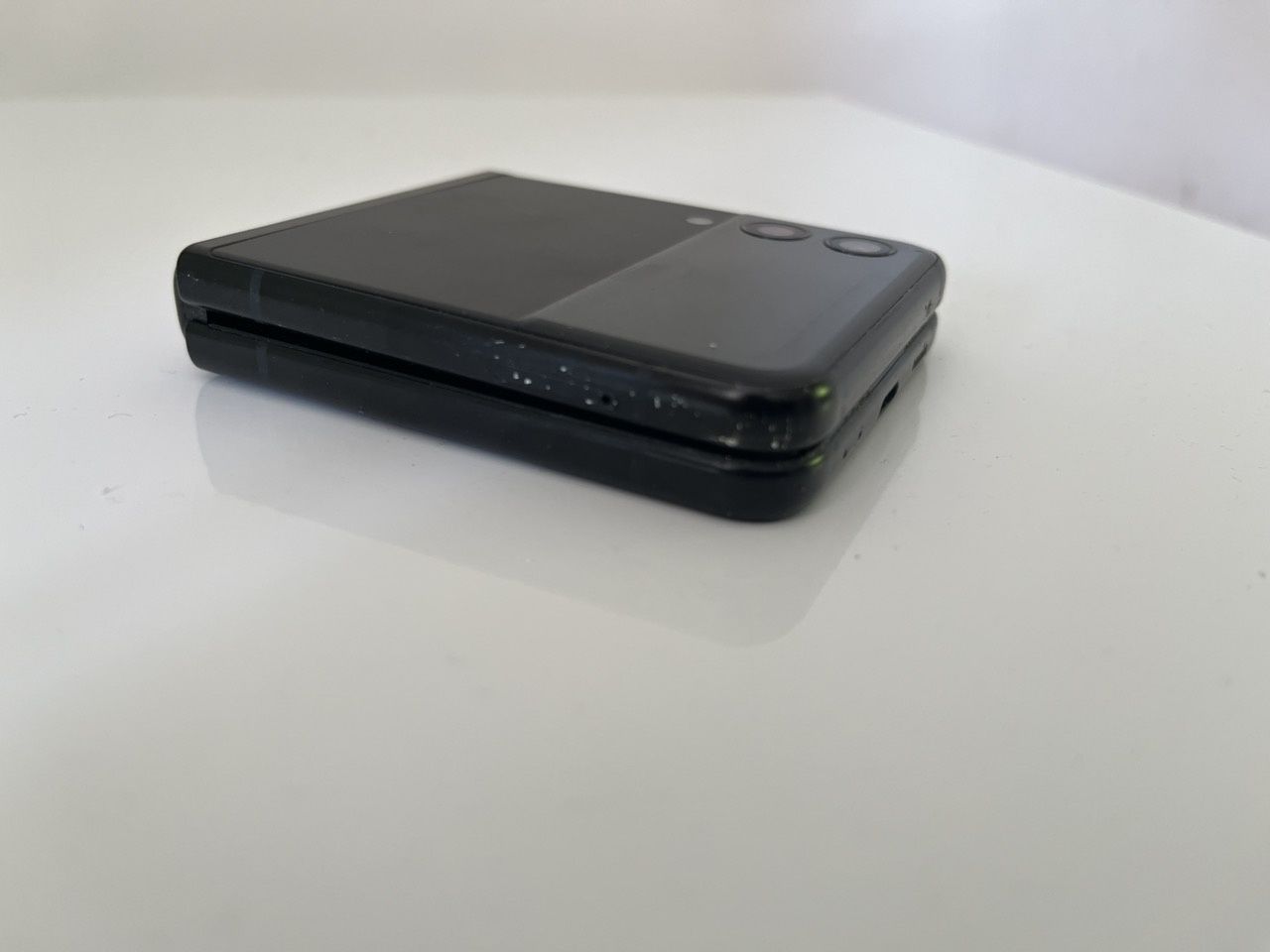 Samsung Galaxy Z Flip3 5G 128GB Phantom Black