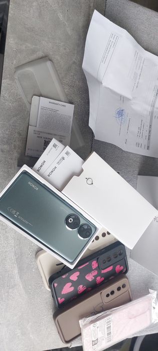 Телефон Honor 90 12ram 512gb