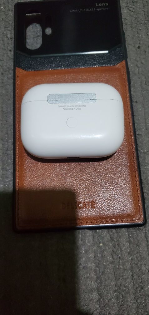 Apple AirPods Pro