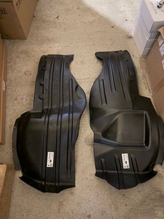 Подкрыльники подкрылки Land Cruiser 100