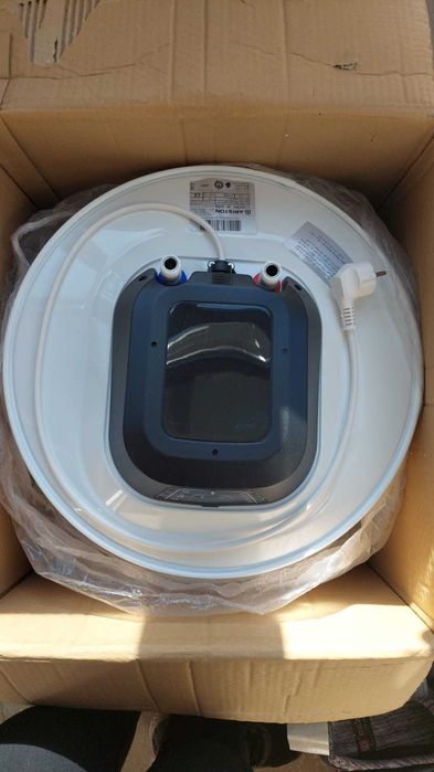 Boiler electric ARISTON Pro 1 ECO, 50l, 1800W, 16.05.2024 NEUTILIZAT