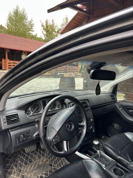 Vand Mercedes B class automata
