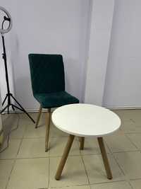 Продам журнальный столик  и стулья