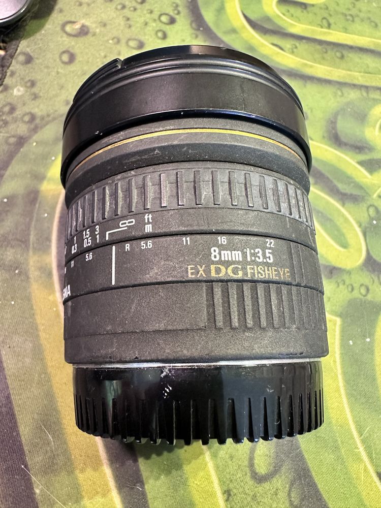Обьектив EF SIGMA 8mm 3.5 FISHEYE