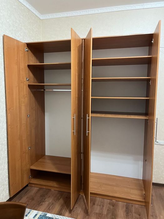 Шкаф для комнаты