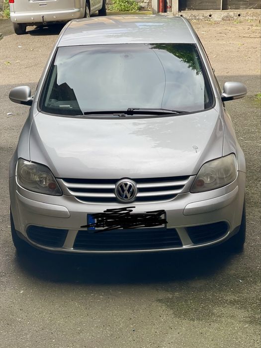 Golf 5 plus  2005