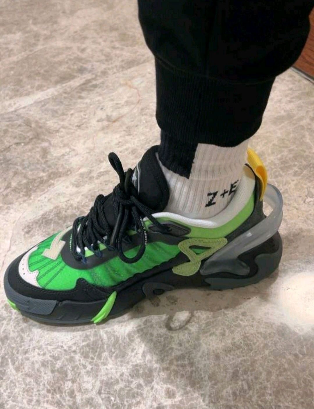 OFF WHITE ODSY 2000 [42]