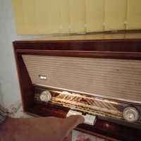 Radio vechi AM-FM  .Radio cu pikup,Lampi