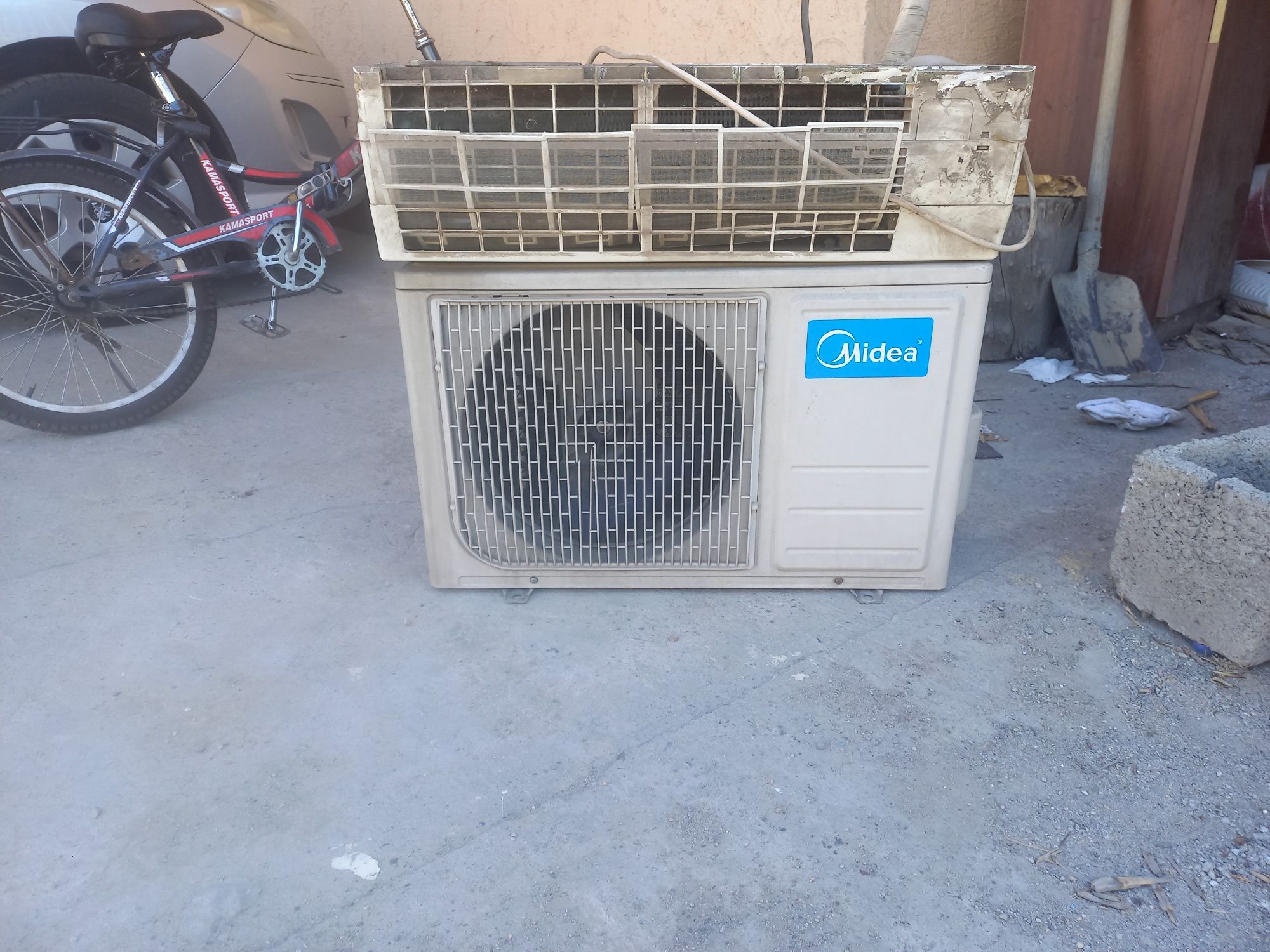 Midea кондиционер