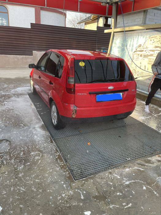 Vand Ford Fiesta 1.4 diesel an 2003