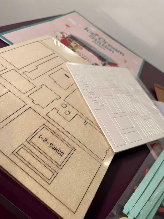 DIY Макет за сглобяване TSvetnoy - Ice cream station (Направи си сам)