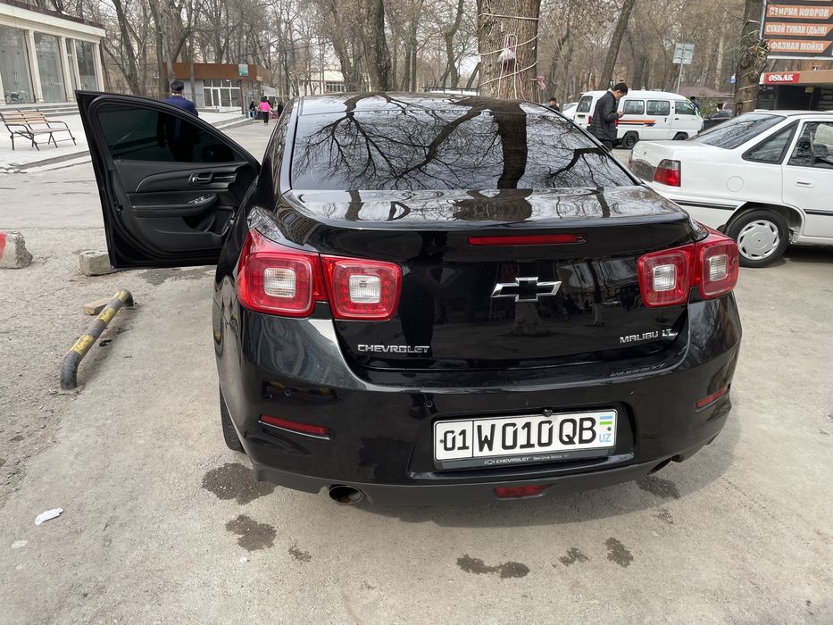 Chevrolet Malibu 1