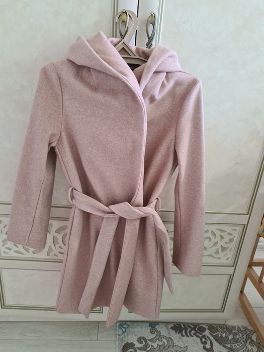 Продам новое пальто ZARA!Весна-осень, Размер 42-46.