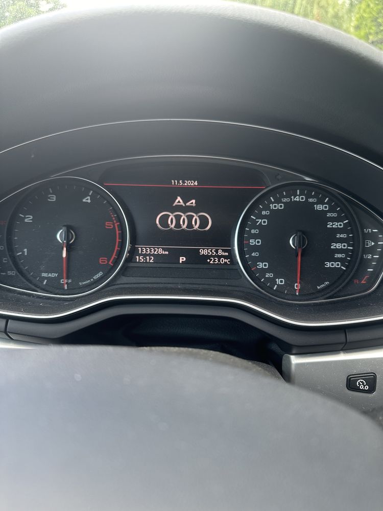 Audi a4 b9 2016 pachet S line exterior usor avariat
