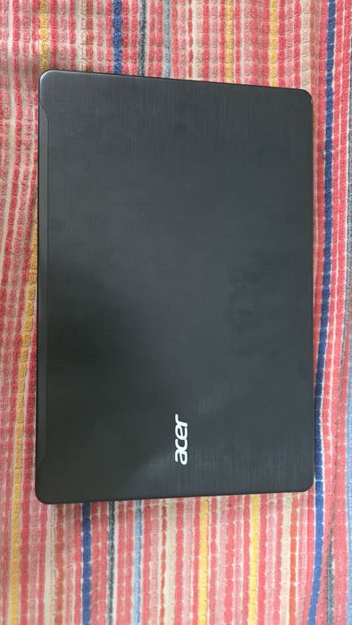 Продаю ноутбук Acer Aspire F15 в хорошем состоянии