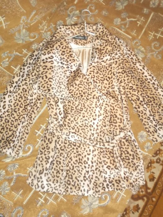 Продам пальто утепленное