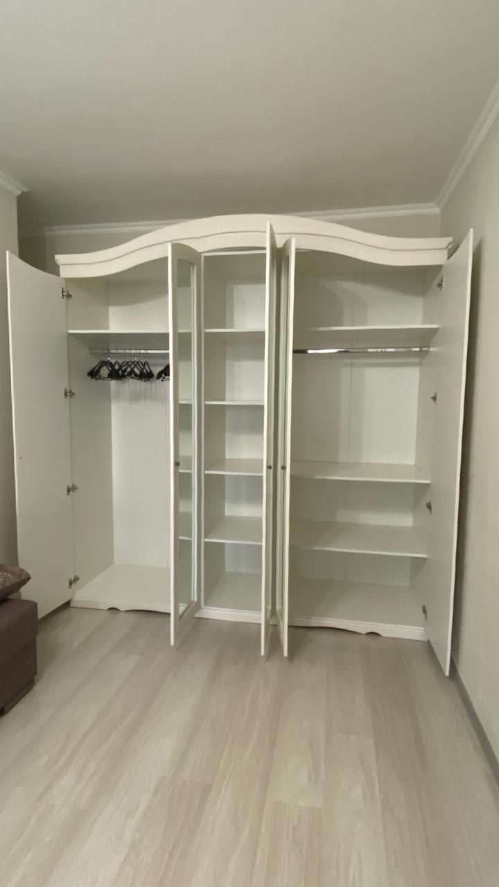 Продам шкаф в отличном состоянии
