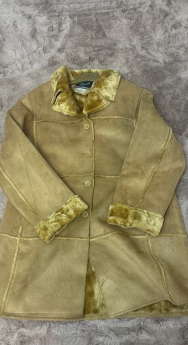 Cojoc dama blana sintetica