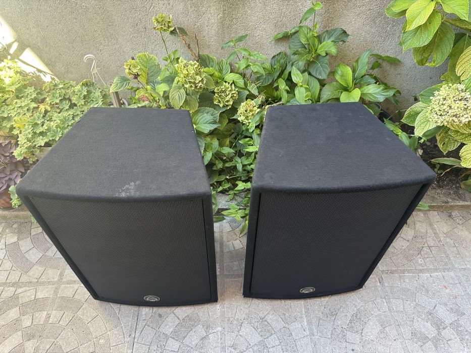 Стъпало Oberton B500 и 2 пасивни 15” тонколони Wharfedale Pro SVP-X15