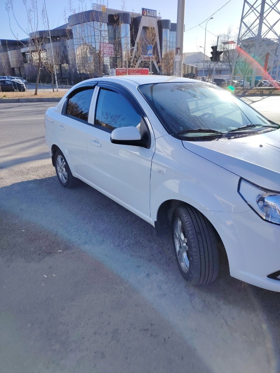 Продается Нексия R3