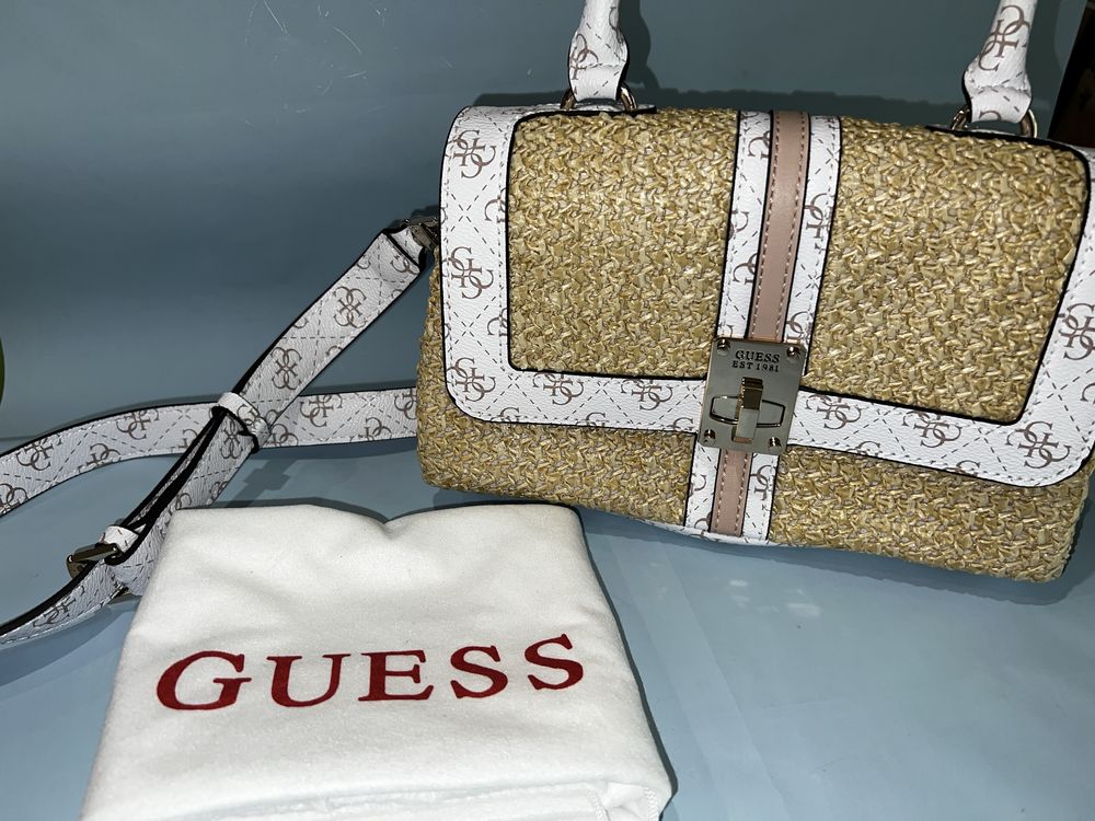Чанта Guess с торбичка против прах
