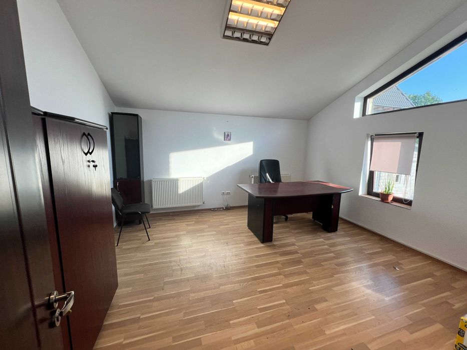 Inchiriez spatiu birou modern in Calarasi Str. Prel. Bucuresti nr 211
