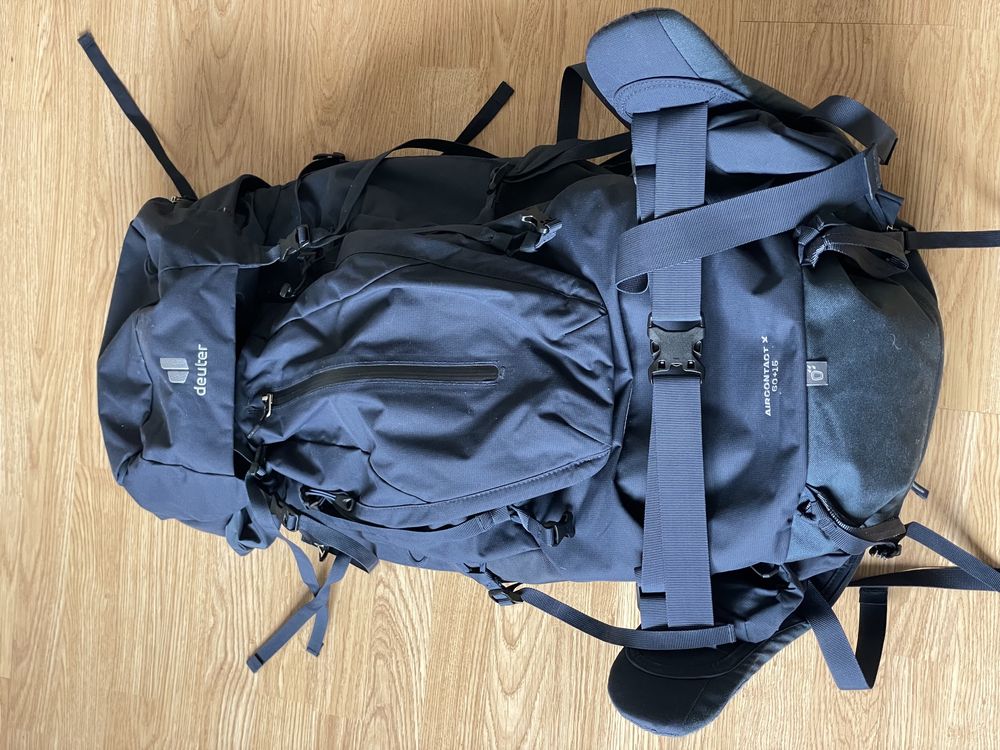 Vând Rucsac Deuter AIRCONTACT X 60+15 (Nou, Folosit o Singură Dată)