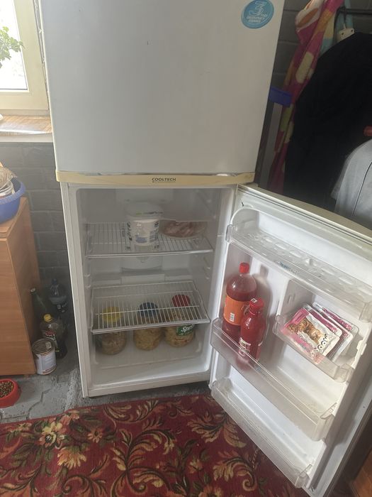 Продается холодильник